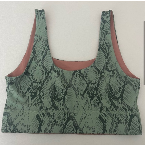 Fabletics Reversible Peach and Green
Snakeskin Sports Bra - Picture 2 of 3